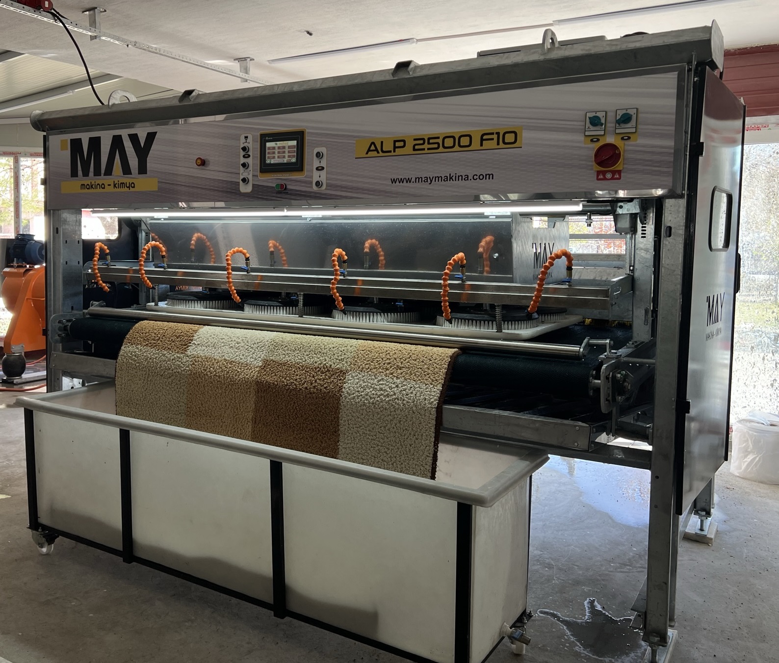 safran otomatik halı yıkama makinesi